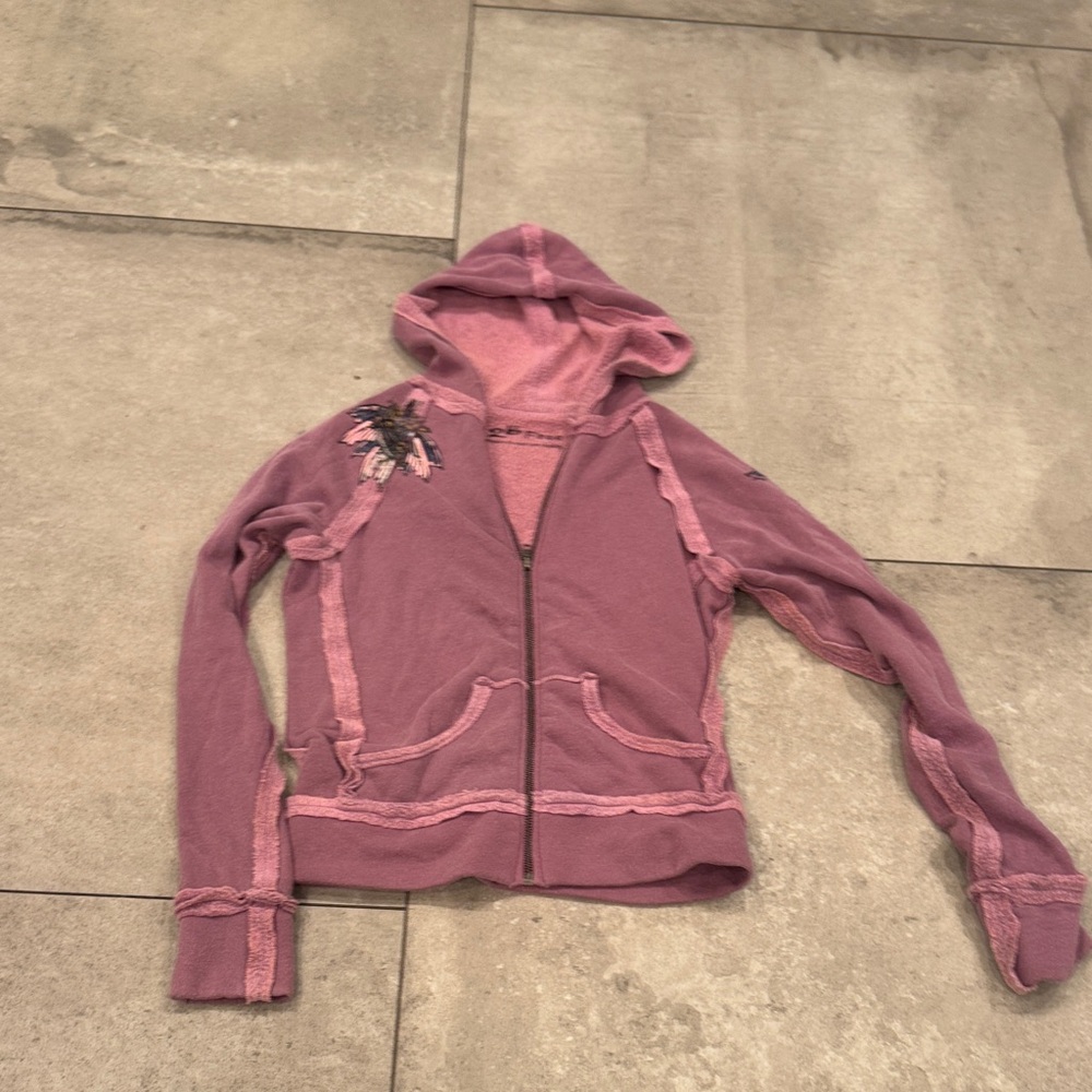 Women's Mauve Hooded Sweater with Embroidered Detail